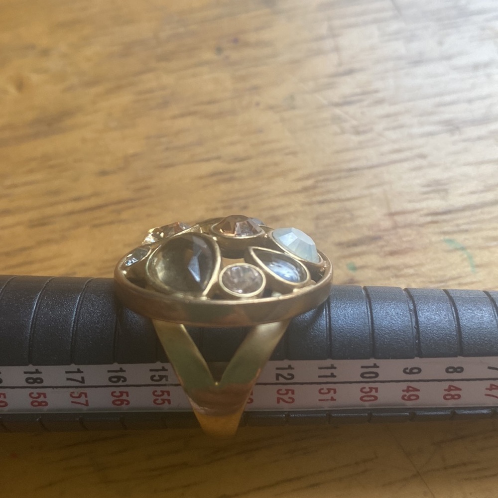 Givenchy ring - Picture 2 of 8
